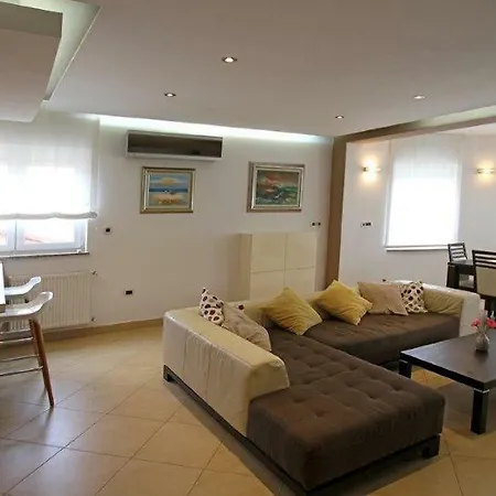 Apartment 1949 Medulin